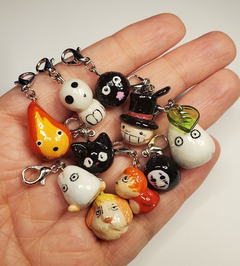 Kpop Clay Ideas, Ghibli Clay Art, Cool Clay Ideas, Nails Art Aesthetic, Handmade Trinkets, Art Nails Design, Ceramic Accessories, Arte Wallpaper, Art Nail Designs