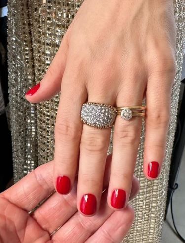 Tom Bachik, Red Manicure, Celebrity Nails, Fall Nail Trends, Red Nail Polish, Manicure Ideas, Michelle Williams, Toe Nail Designs, Nail Health