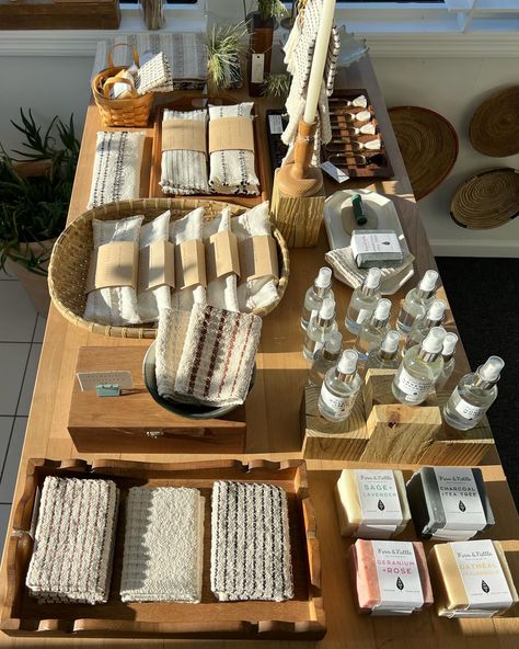 When the sun is out, we take photos ✨ This self care table is your spot to find a Valentine’s Day gift for a special someone and for yourself! 💌 #valentinesgifts #handmadevalentinegifts #handmadegifts #lakecountyshop #slowliving #slowmade #loomishop #livetheloomilife Self Care Boutique, Business Stand Ideas, Spa Product Display, Market Table Ideas, Candle Display Retail, Soap Booth, Table Display Ideas, Vendor Table Display, Gift Shop Displays