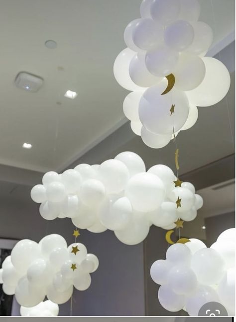 Cloud Party, Cloud Theme, Balloon Clouds, Twinkle Twinkle Baby Shower, Moon Baby Shower, Star Baby Showers, Pajama Party, The Ceiling, Baby Shower Theme