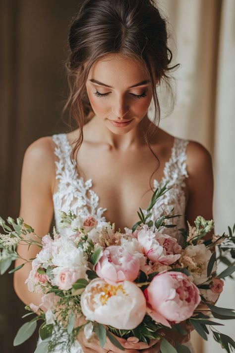 Discover 35 gorgeous wedding bouquets with peonies that are sure to make your heart skip a beat! Whether you’re after a vintage vibe or a modern floral twist, these bouquets offer endless inspiration for your big day. Don’t miss out on these must-see designs! #peonywedding #bridalstyle #flowerinspiration Wedding Bouquets With Peonies, Bouquets With Peonies, Peach Wedding Bouquet, Elegant Wedding Bouquets, Gold Bouquet, Church Wedding Flowers, Gorgeous Wedding Bouquet, Peach Peonies, Romantic Outdoor Wedding