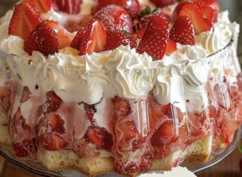 Southern Strawberry Punch Bowl Cake – Tnextrecipes Christmas Desserts Strawberry, Punchbowl Cakes, Punch Bowl Cake Recipe Easy, Punch Bowl Cake Recipe Strawberry, Punchbowl Cake, Strawberry Punchbowl Cake, Southern Strawberry Punch Bowl Cake, Strawberry Shortcake Trifle With Pound Cake, Strawberry Punch Bowl Cake