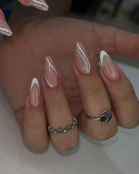 White Almond Wedding Nails, Sparkly Almond Shape Nails, Almond Nails For Prom, Elegant White Nails Classy, White Prom Nails Almond, Prom White Nails, White Nails For Graduation, Delicate Nails Classy, Prom Nails Almond