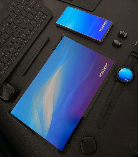 Samsung Products Gadgets, Samsung Setup, Ipad Picture, Samsung Gadgets, Mens Grooming Kit, Desktop Setup, Best Gaming Wallpapers, Samsung Galaxy Phones, Samsung Products