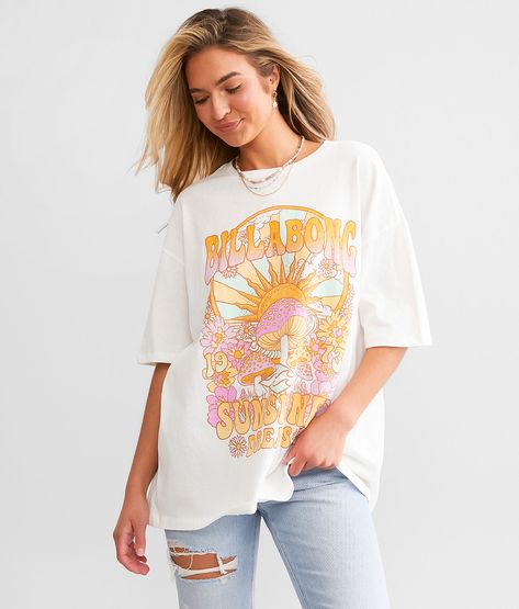 Billabong Oversized Tee, Preppy Summer Shirts, Billabong T Shirt, Billabong Graphic Tees, Graphic Tees Cute, Graphic Tees Oversized, Beach Graphic Tee, Cute Oversized Tees