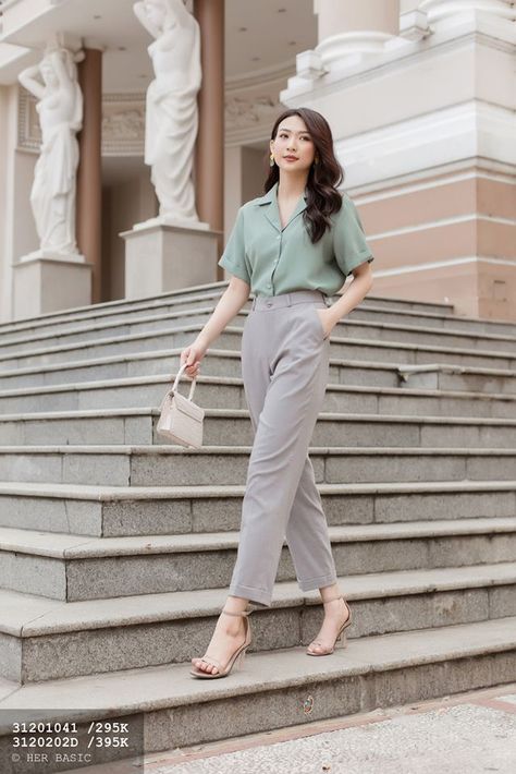 Style Pinterest, Casual Work Outfits Women, Office Casual Outfit, Casual College Outfits, Business Casual Outfits For Work, Everyday Fashion Outfits, Style Hijab, Casual Day Outfits, Elegante Casual