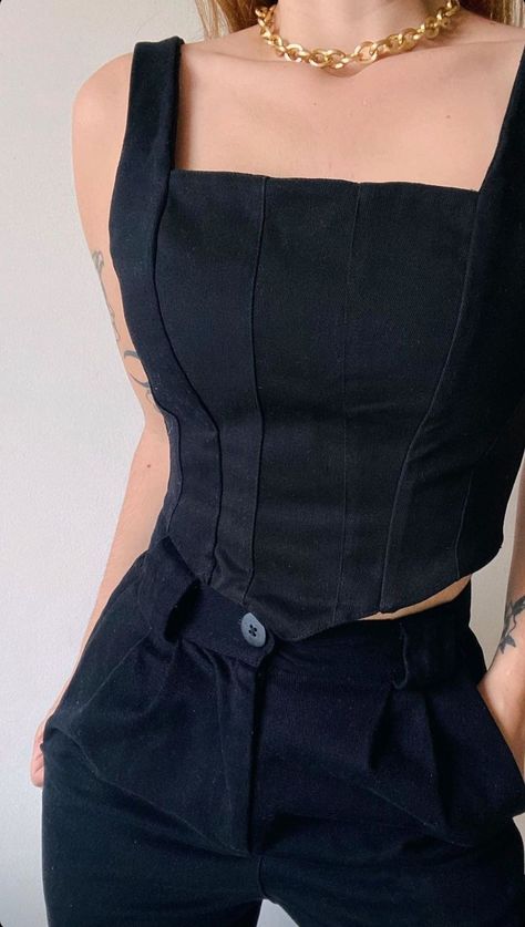 Classy Fashion Chic, Corset Fashion Outfits, Corset Outfit, Corset Fashion, Diy Vetement, Moda Jeans, Easy Trendy Outfits, Fashion Attire, Fashion Design Clothes