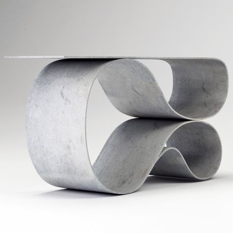 Whorl Console by Neal Aronowitz Design Concrete Cloth, Earthy Home Decor, Sculptural Furniture, Concrete Coffee Table, Furniture Website, Futuristic Furniture, Concrete Furniture, Concrete Table, Architecture Studio