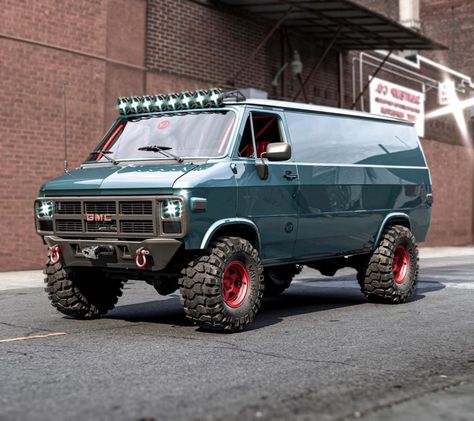 Gmc Vandura, Lifted Van, Gmc Vans, Custom Bumper, Adventure Van, Bug Out Vehicle, Chevy Van, Day Van, Auto Retro