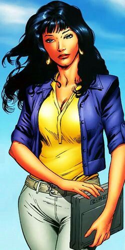 Lois Lane Dc Superheroes Characters, Carol Ferris, Red Lantern Corps, Dc Batgirl, New Superheroes, Female Villains, Lois Lane, Marvel Vs Dc, Batman Family