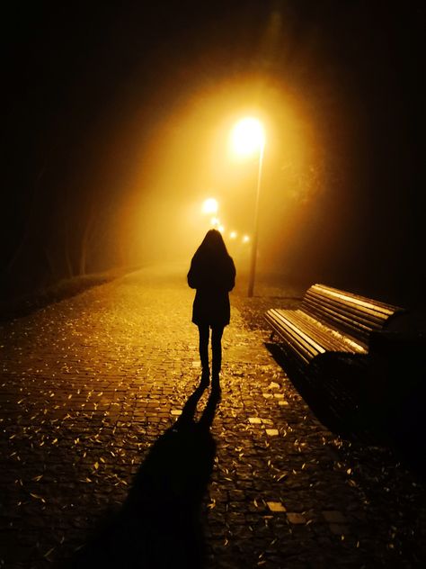 Kuala Lampur, Walking Women, Dark Street, Alone In The Dark, Alone Photography, Feeling Pictures, Dark City, Night Landscape, Photography Challenge