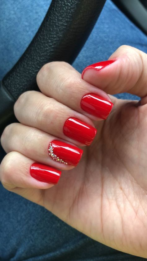 Red Nail Designs Diamonds, Red Summer Nails 2023, Red Nails Diamonds, Red Diamond Nails, Red Nails With Diamonds, Res Nails, Gel Nails French, Red Gel Nails, Red Liquid