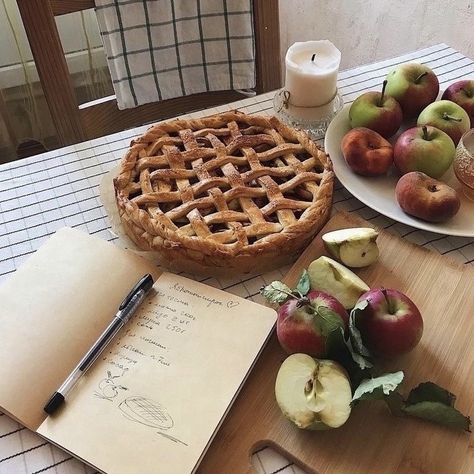 Studera Motivation, Think Food, Idee Pasto Sano, Pretty Food, Cute Food, Aesthetic Food, Apple Pie, Pumpkin Spice, Apples