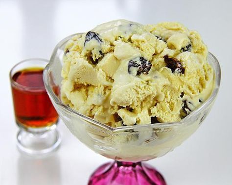 Learn more about Rum and Raisin Ice Cream from SideChef! Rum And Raisin Ice Cream, Christmas Pudding Ice Cream, How To Make Rum, Rum And Raisin, Rum Raisin Ice Cream, Coffee Fudge, Cooking App, Rum Raisin, Food Articles