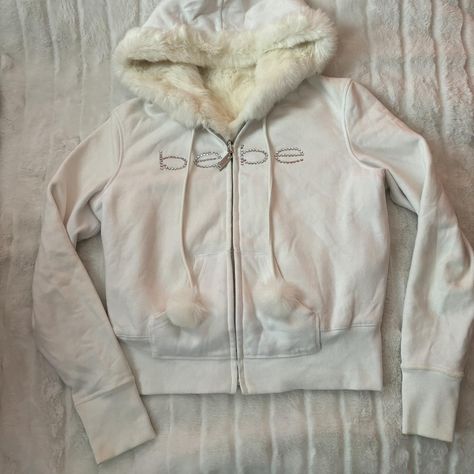 Bebe Zip Up Sweater with Fur Trim Hood and Pom... - Depop Fur Collar Jacket Outfit, Fur Zip Up, Hoodie With Fur Hood, Jackets With Fur Hood, Cozy Hooded Outerwear With Faux Fur Trim, Zip Up Hoodie With Fur Inside, Hooded Faux Fur Outerwear With Trim, Jacket With Fur Hood, Fur Trim Jacket