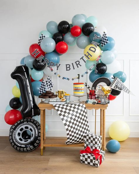 🚗💨 Rev up the fun at your next car-themed or racing car themed birthday party with our Miles Per Hour collection from @mymindseyeinc 🏁✨ Perfect for car enthusiasts and party-goers alike! 🏎️ #PartyTime #CarThemeParty #BirthdayFun #MilesPerHour #PartyPlates #MyMindsEye #RacingParty #PartySupplies #SpeedometerPlates #CelebrateInStyle #racingcars #racecarparty #carparty #racingtheme #cartheme #boysparty #boyspartyideas #boyparty #racecars #racingparty #boysbirthday #boysbirthdayparty #boysbirth... Paper Table Runner, Car Birthday Theme, Race Car Birthday Party, Cars Theme Birthday Party, Race Party, Race Car Party, Race Car Birthday, Cars Birthday Parties, Checkered Flag