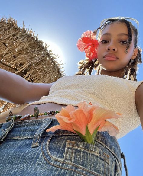 Lauryn Hill, Black Femininity, Foto Ideas Instagram, Instagram Photo Inspiration, Island Girl, Insta Photo Ideas, Moana, Beach Girl, Summer Aesthetic