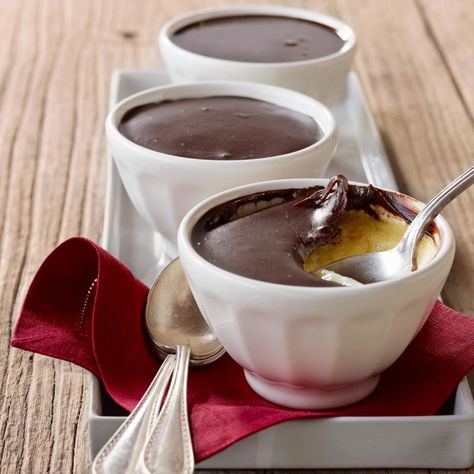 Healthy Winter Desserts, Chocolate Semifreddo, Semifreddo Recipe, Traditional Thanksgiving Dinner, York Peppermint Patty, Winter Dessert Recipes, Date Night Recipes, Ice Cream Ingredients, Recipes Chocolate