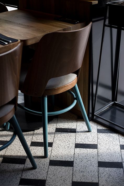 Black And White Terrazzo Floor, Floor Pattern Design, Foyer Flooring, Paving Pattern, Floor Pattern, Floor Designs, Restaurant Flooring, Concrete Flooring, Small Restaurant