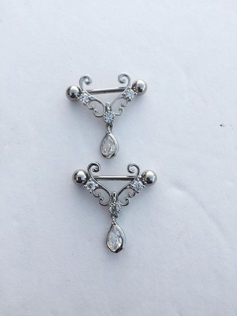 Barbell Jewelry, Bellybutton Piercings, Cool Piercings, Cute Piercings, Body Jewelry Piercing, Dope Jewelry, Funky Jewelry, Pretty Jewellery, Piercing Jewelry