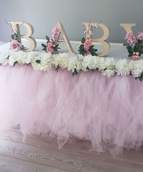 Girl Shower Ideas, Baby Girl Shower Ideas, Baby Shower Ideas For Girls Themes, Tutu Table, Tutu Baby Shower, Ballerina Baby Showers, Baby Shower Purple, Easy Budget