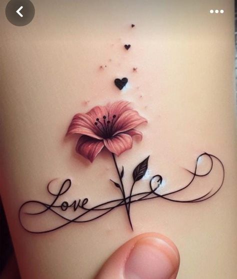 Elegant Tattoo Ideas For Women, Tattoos Male, Tattoo Wings, Classy Tattoos For Women, Rose Tattoos For Women, Cool Wrist Tattoos, Hand And Finger Tattoos, Tattoos Men, Tattoos For Women Flowers