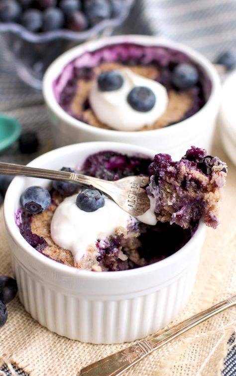 Blueberry Quinoa Muffins, Blueberry Quinoa, Flake Recipes, Quinoa Muffins, Coconut Dessert, High Protein Desserts, Healthy Vegan Desserts, Healthy Blueberry, Brownie Desserts