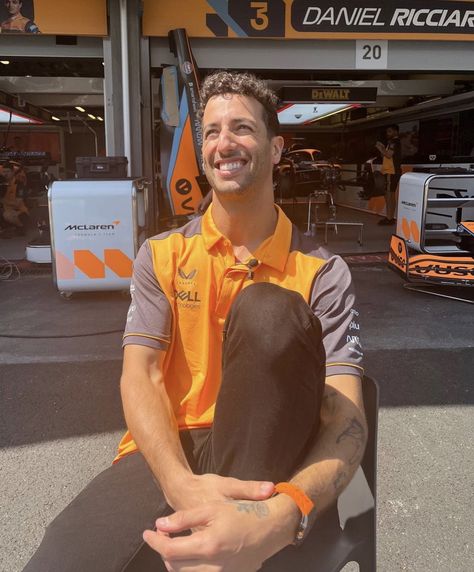 Ricciardo F1, Danny Ric, Why Do Men, Honey Badger, Formula Racing, Daniel Ricciardo, Constructive Criticism, Pep Talks, Indy Cars