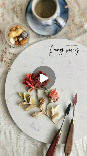 Pallet Knife Buttercream Flowers, Bolo Knife, Peony Cake, Grover Washington, Butter Blossoms, Cake Techniques, 80s Songs, Bill Withers, Icing Flowers