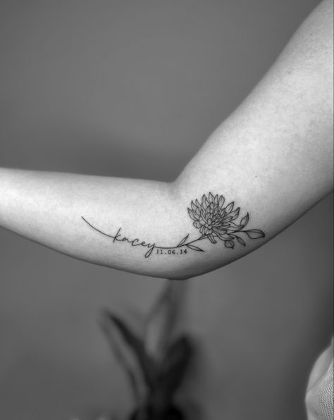 Flower Tattoo With Birth Date, Tattoo With Name And Date, Birth Flower With Date Tattoo, Birth Flower Tattoos With Dates, Birth Flower And Date Tattoo, Flower Date Tattoo, September Birth Flower Tattoo With Name, Flower Tattoo With Date Stem, Flower Tattoo With Date