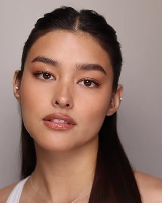 Skin Tone Makeup, Maquillage On Fleek, Asian Bridal Makeup, Wedding Makeup For Brown Eyes, Liza Soberano, Bridal Makeup Natural, Formal Makeup, Soft Glam Makeup, Famous Personalities