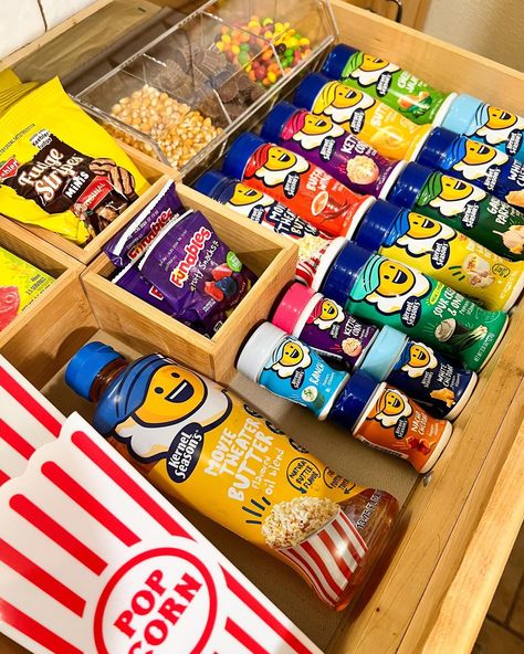 the ultimate snack drawer 👀🙌💯 . . . . #kernelseasons #snacks #snacksforkids #seasonings #snacksonsnacks #snackdrawer #candy #foodie #healthysnacks #foodhack #yum Candy Drawer, Snack Drawer, Candy Room, Snack Cart, Snack Station, Modern Castle, House Organization, Easy Healthy Meal Prep, After School Snacks