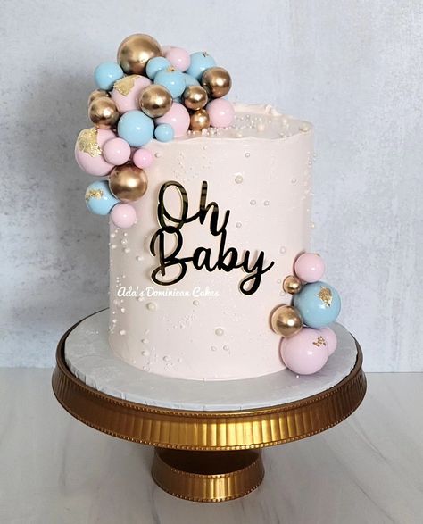 Gender reveal cake👶👼🍼🤱 . . . . . . . .#genderrevealcakeideas .#genderrevealcakeideas .#ohbabyohbaby .#bizcochodominicano🎂🇩🇴 .#suspirodominicano🇩🇴 Boho Gender Reveal Cake, Boho Gender Reveal, Gender Reveal Cakes, Baby Reveal Cakes, Gender Reveal Unique, Diy Baby Shower Decorations, Baby Shawer, Gender Reveal Cake, Shower Inspiration