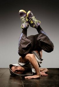 breakdance Types Of Dancing, Poses References, Human Poses, Dynamic Poses, Dance Photos, Street Dance, Break Dance, Action Poses, Dance Photography