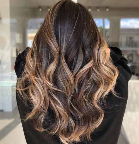 Beige Hair, Icy Blonde Hair, Hair Color Caramel, Bronde Hair, Brunette Balayage, Brown Hair Balayage, Hair Color Pink, Trendy Hair Color, Balayage Brunette