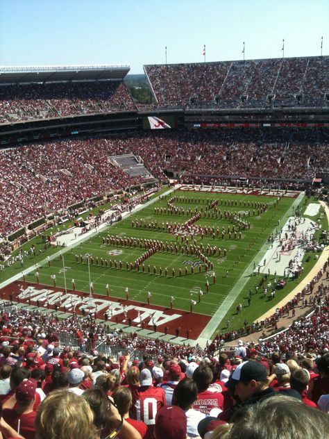 Bryant Denny Stadium 2011 Bryant Denny Stadium, Alabama Wallpaper, Stadium Wallpaper, Sept 1, Crimson Tide Football, Sweet Home Alabama, Football Stadiums, Alabama Football, Alma Mater