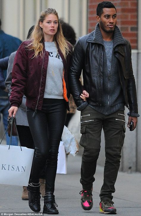 Doutzen Kroes Husband, Victoria's Secret Runway, Black Man White Girl, Place In London, Interacial Couples, Black Men Fashion Casual, Doutzen Kroes, Interracial Couples, Black Pride