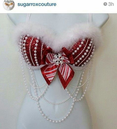 Candy cane rave bra Decorated Bras, Bling Bra, Costume Carnaval, Diy Outfits, Rave Fits, Diy Bra, Burlesque Costumes, Rave Gear, Rave Costumes