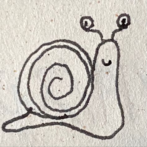 Simple Snail Doodle, Snail Sketch Simple, Simple Snail Drawings, Easy Snail Drawings, Snail Line Art, Snail Line Drawing, Cute Snail Doodle, Apartment Murals, Snail Drawing Simple