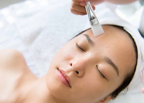 Fix Acne, Jessner Peel, Chemical Peels, Spa Equipment, Lighter Skin, Chemical Peel, Layers Of Skin, Even Out Skin Tone, Skin Care Treatments