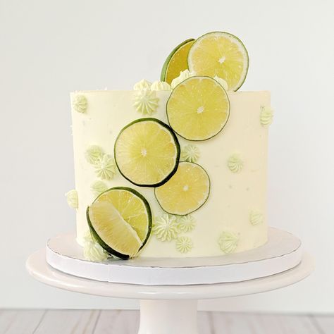 Patron Cake, Tequila Birthday, Tequila Cake, Leo Cake, Lime Buttercream, Green Birthday Cakes, Margarita Cake, Tequila Agave, Homemade Margaritas