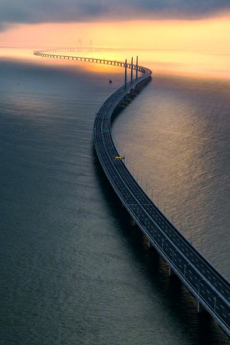 Hong Kong-zhuhai-macao Bridge, Zhuhai, Kunming, Chongqing, Chengdu, A Bridge, Macau, Travel Bucket List, Travel Bucket