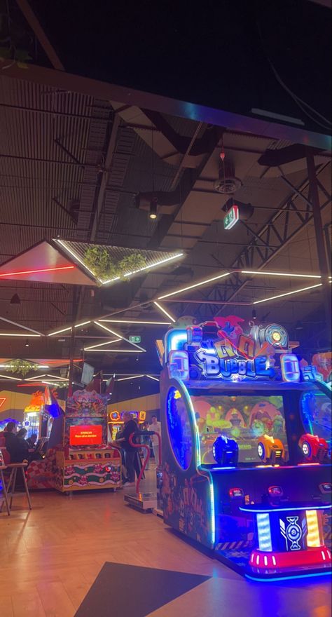 Arcade Background Aesthetic, Fake Arcade Snaps, Game Zone Snap, Game Zone Aesthetic, Timezone Games, Arcade Background, Aesthetic Games, Arcade Aesthetic, Canon Beach