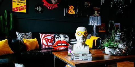 Your Gathered Home: A Rock & Roll Glam Flat in the UK - The Gathered Home Maximalist Interior Design, Dark Living Rooms, Maximalist Interior, Moody Interiors, Boho Interiors, Dark Walls, Dark Interiors, Style Deco, Boho Interior