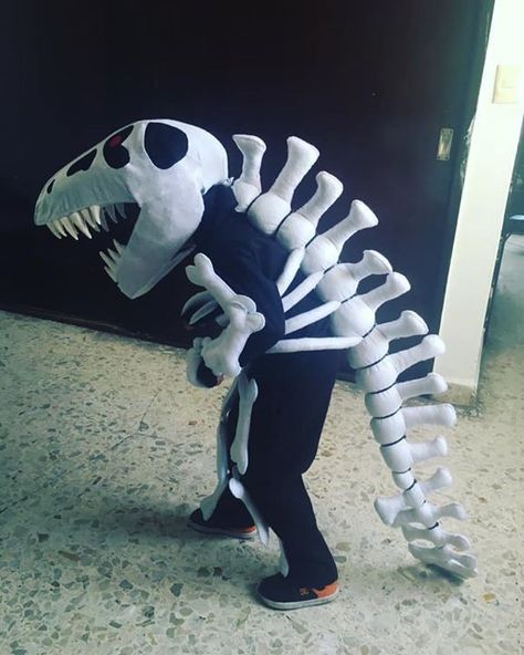 Halloween Outfits For Kids, Fnaf Crafts, Dino Costume, Baby First Halloween, Skeleton Costume, Halloween Masquerade, Halloween This Year, Fantasias Halloween, Family Halloween Costumes