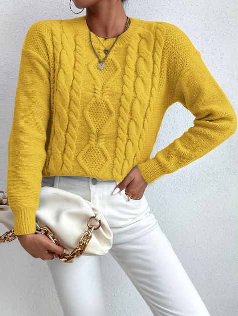 Mustard sweater outfit