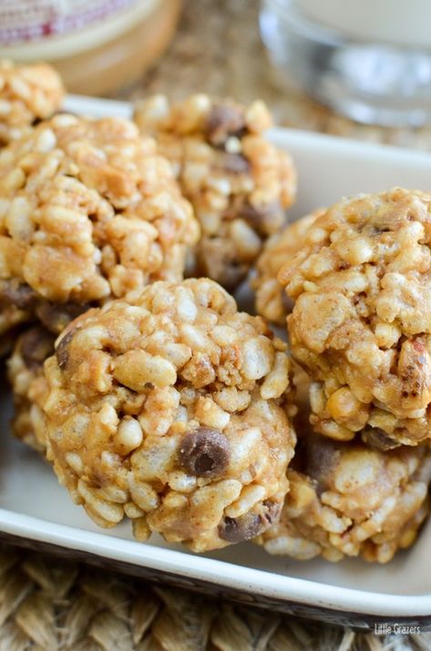 Recipes For Baby Led Weaning, Recipes For Baby, Peanut Butter Rice Krispie Treats, Granola Cookies, No Bake Peanut Butter, Snack Bites, Protein Bites, Fussy Eaters, No Bake Snacks