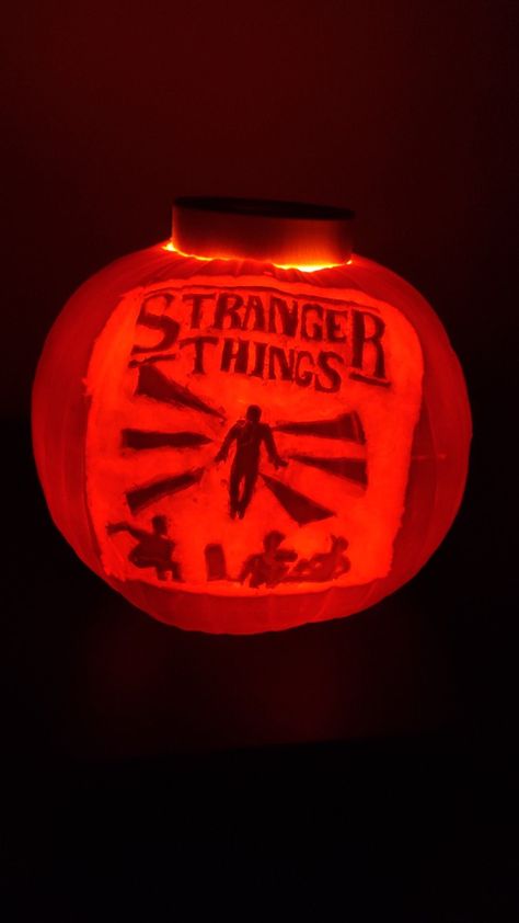 Pumpkin Carving Ideas Stranger Things, Stranger Things Pumpkin Carving Ideas, Stranger Things Pumpkin, Pumpkin Carving Idea, Amazing Pumpkin Carving, Pumpkin Carving Ideas, Carving Ideas, Pumpkin Carving, Stranger Things