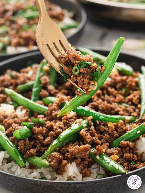 Green Beans And Beef, Beef And Green Beans Recipe, Ground Beef Stir Fry, Korean Ground Beef, Ginger Green Beans, Ground Beef Rice, Ground Beef Recipe, Healthy Ground Beef, Healthy Beef Recipes