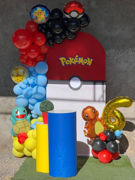 Diy Pokemon Backdrop, Pokémon Ballon Arch, Pokemon Balloon Centerpieces, Pokemon Ballon Decoration, Pokemon Birthday Party Backdrop, Pokemon Party Backdrop, Pokemon Pool Birthday Party, Pokemon Garland, Pokemon Balloon Arch